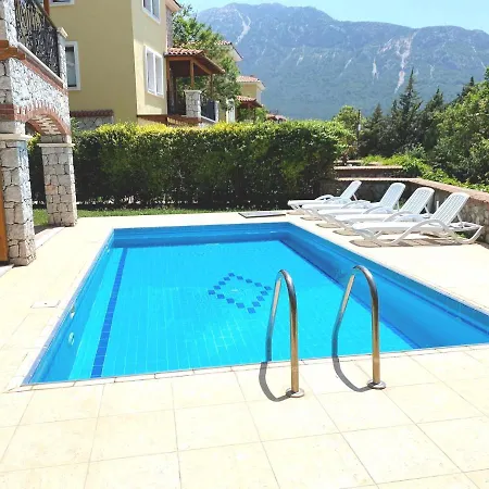 Perdikia 4 *